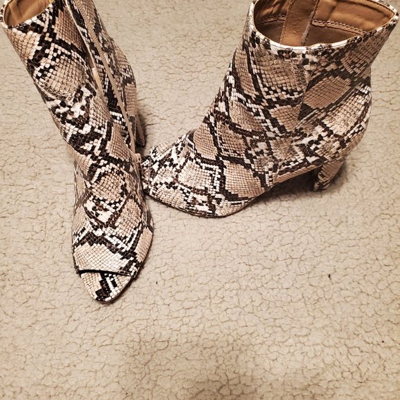 Snakeskin Print  Peep Toe Booties - Picture 2 of 3